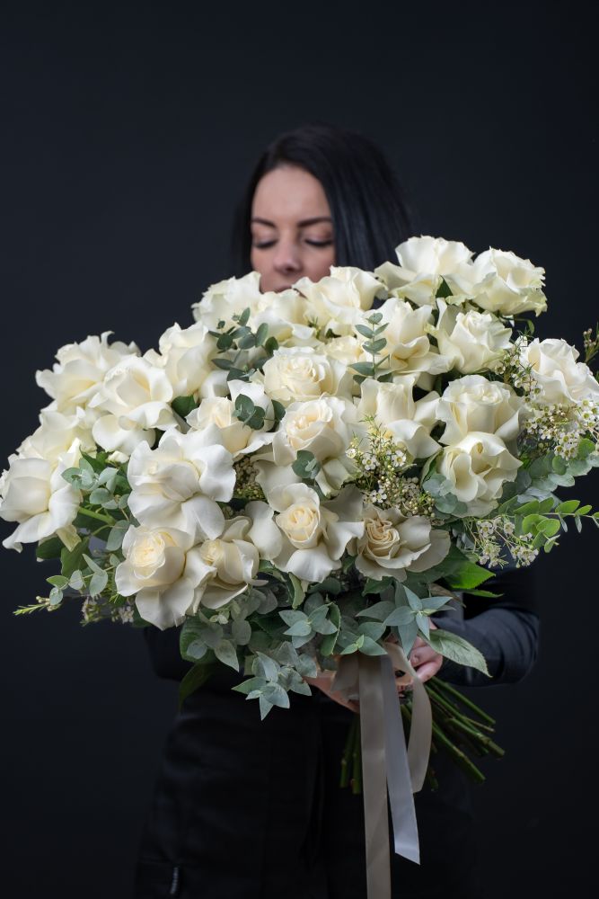 Эквадорские розы WHITE MARBLE