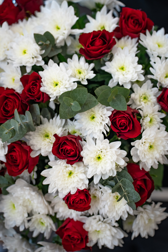 Funeral floristry WHITE MADAM RED
