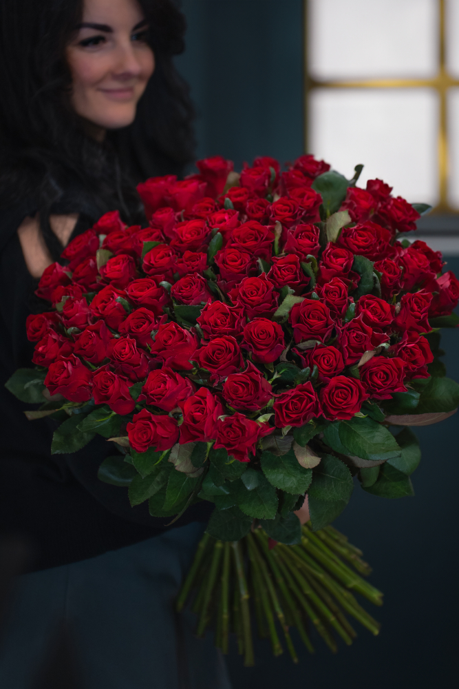 Bouquets of roses RED TACAZZI