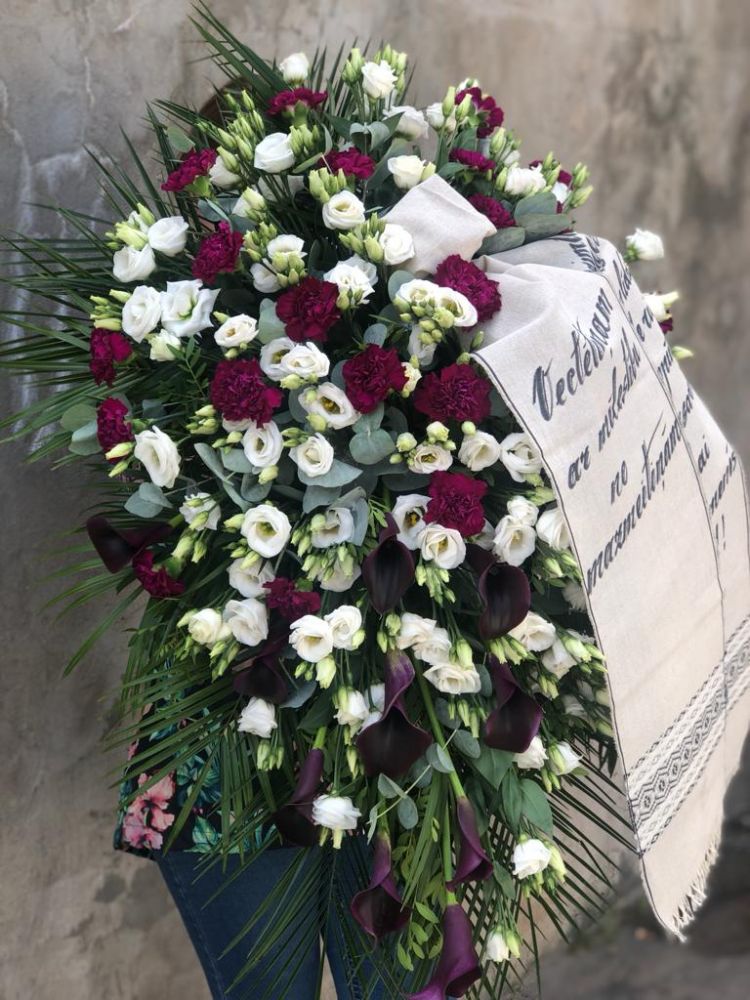 Funeral floristry PURPLE CLASSIC