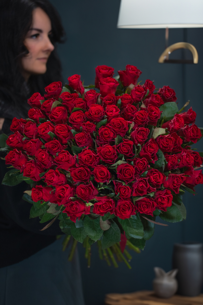 Bouquets of roses RED TACAZZI